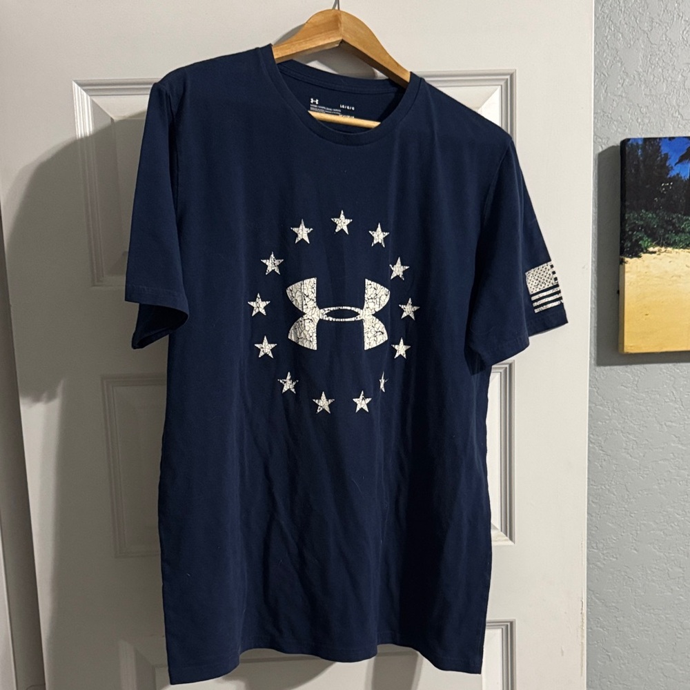 Under Armour Navy Short Sleeve Tee with White Star Logo